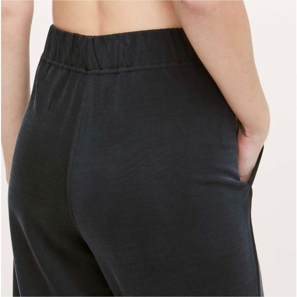 Lululemon Lab Rappu Jogger Slouchy Black Cupro On The Move Pant Athleisure Pant - Picture 2 of 9